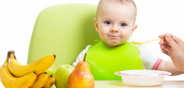 الطفل في الشهر السادس ماذا يأكل