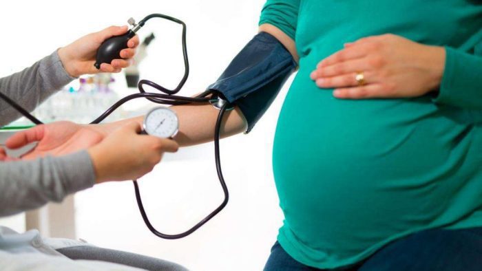 هل هبوط الضغط عند الحامل يؤثر على الجنين