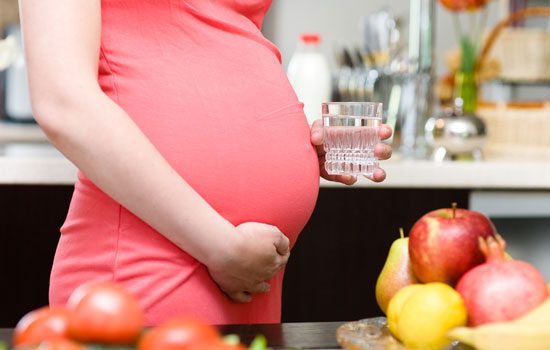 الفواكه المفيدة للحامل في الشهر الثالث