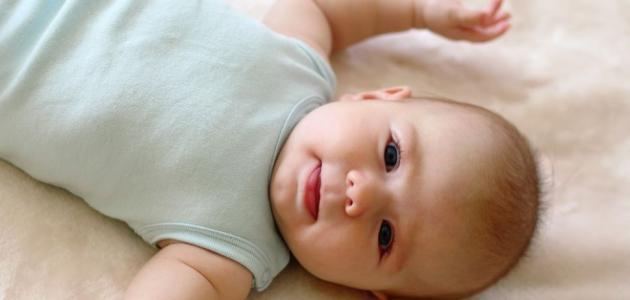 أسباب البقع البيضاء على الجلد عند الأطفال وعلاجها