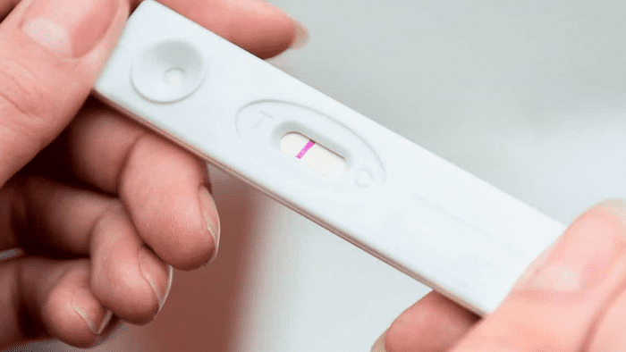 هل نغزات المبيض من علامات الحمل