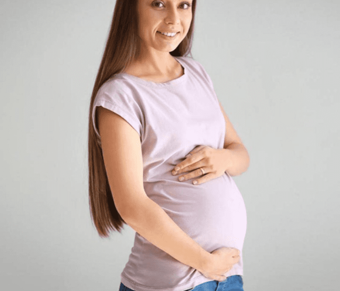 شكل بطن الحامل بتوأم في الشهر الثاني