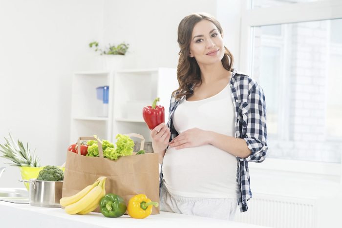 الأشياء التي تؤثر على الحمل في الشهور الأولى